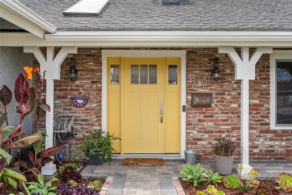 20151 Imperial Cove Lane