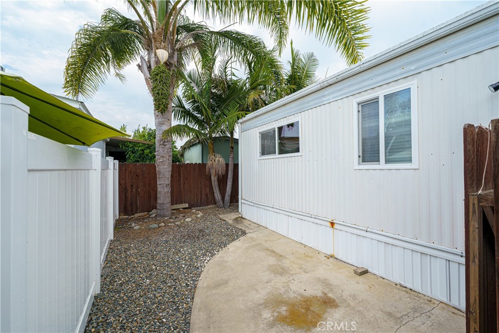 32302 Alipaz Street 65