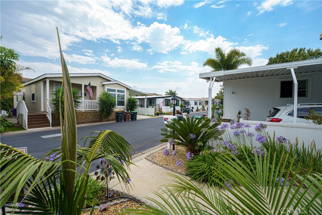 32302 Alipaz Street 65