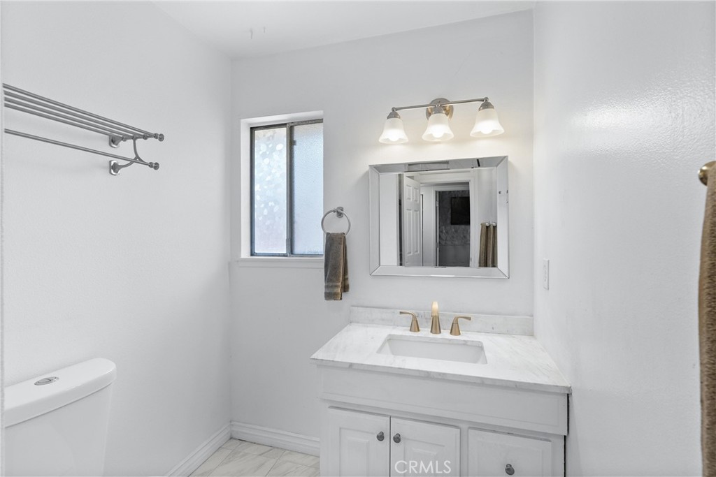 10054 Shady View Street