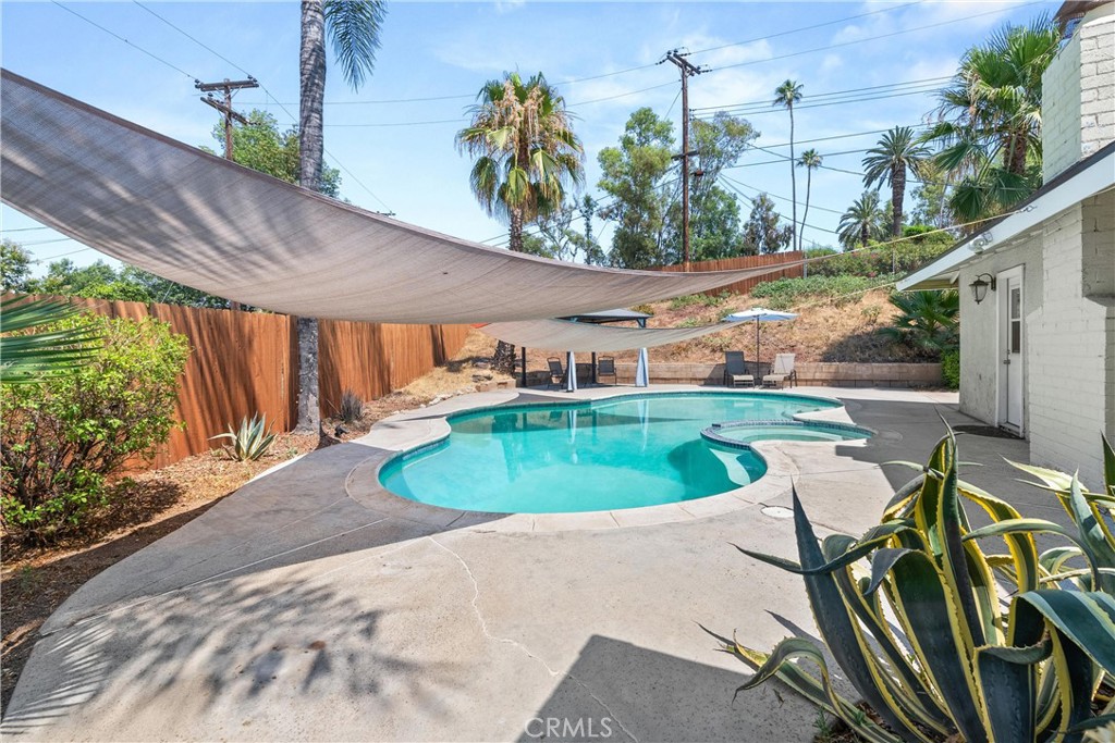 10054 Shady View Street