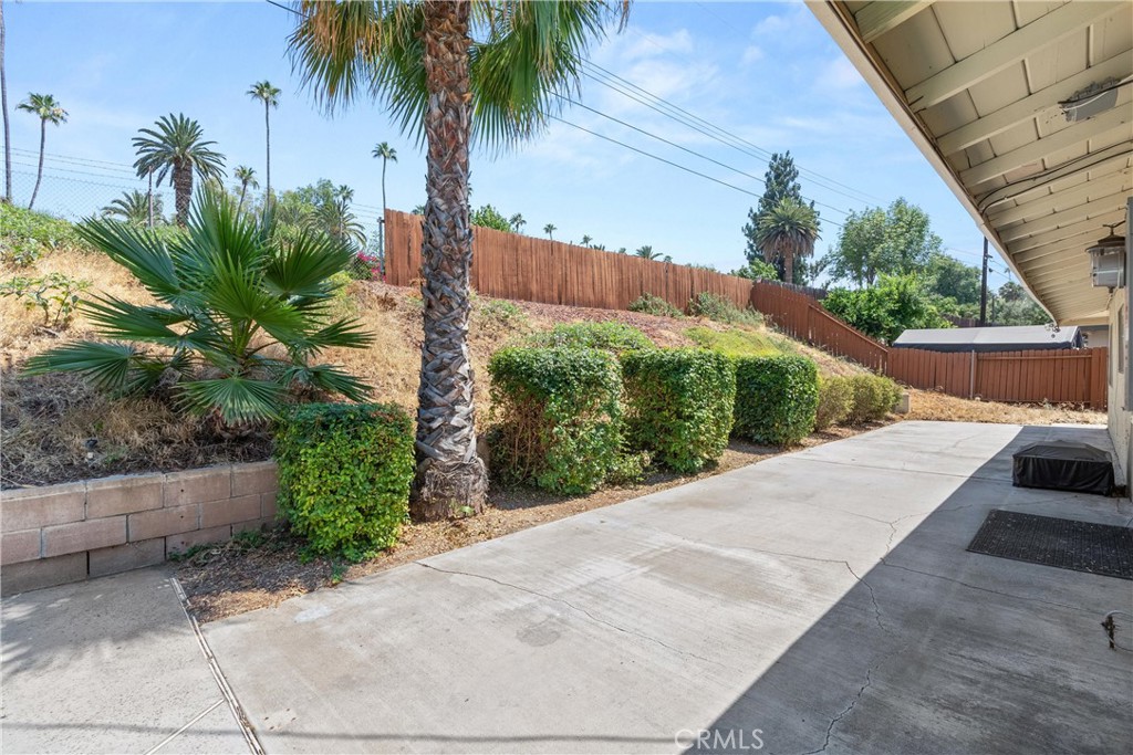 10054 Shady View Street