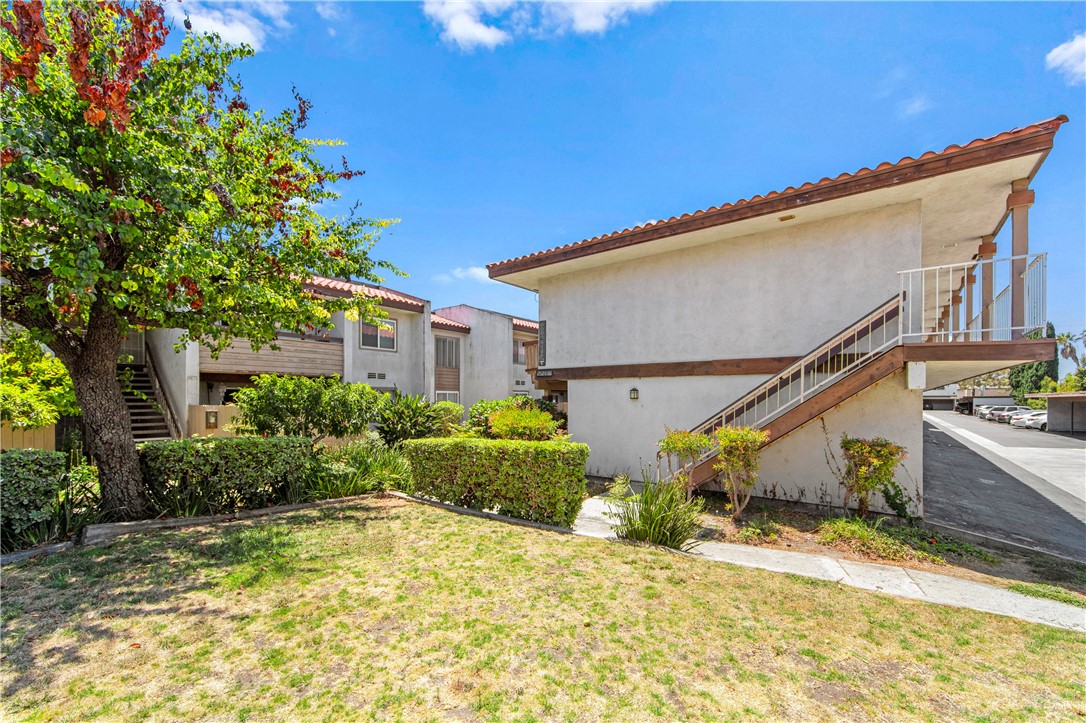 2521 W Sunflower Ave T3