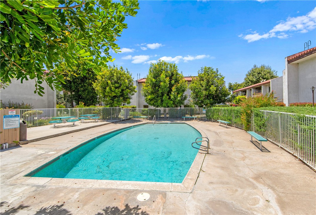 2521 W Sunflower Ave T3