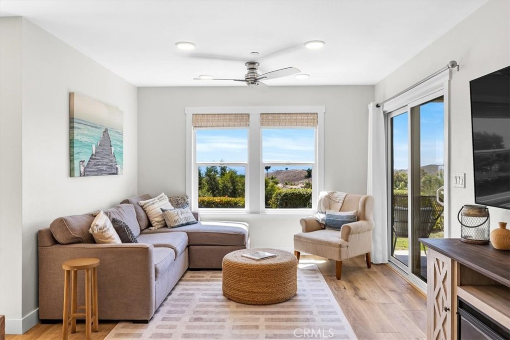 1058 Calle Del Cerro 1007