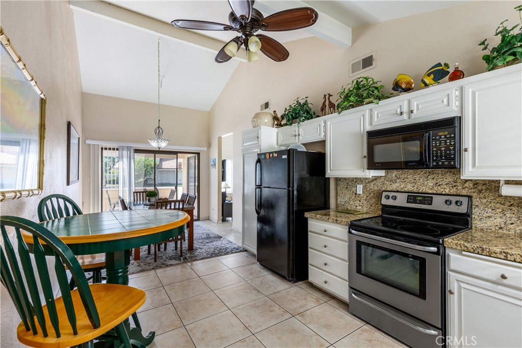 6110 Montecito Circle 7