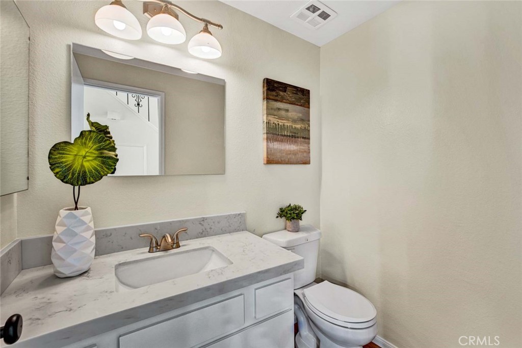 8840 Mockingbird Circle