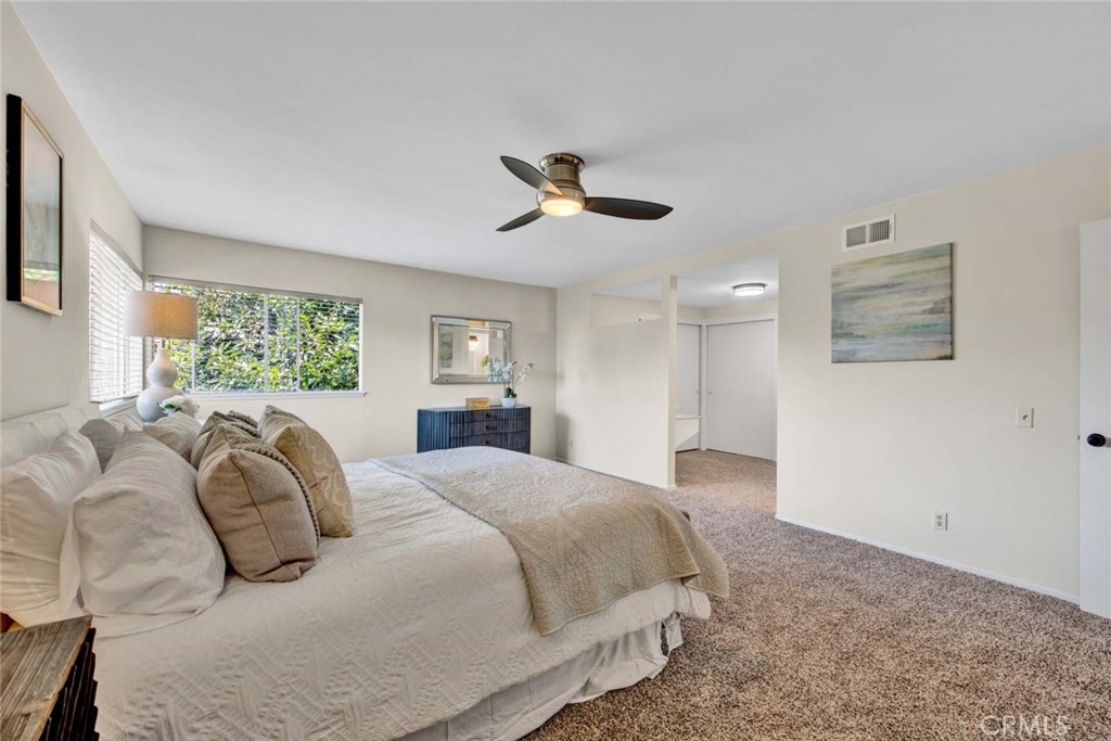 8840 Mockingbird Circle