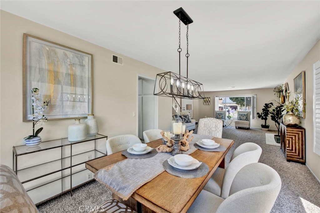 8840 Mockingbird Circle