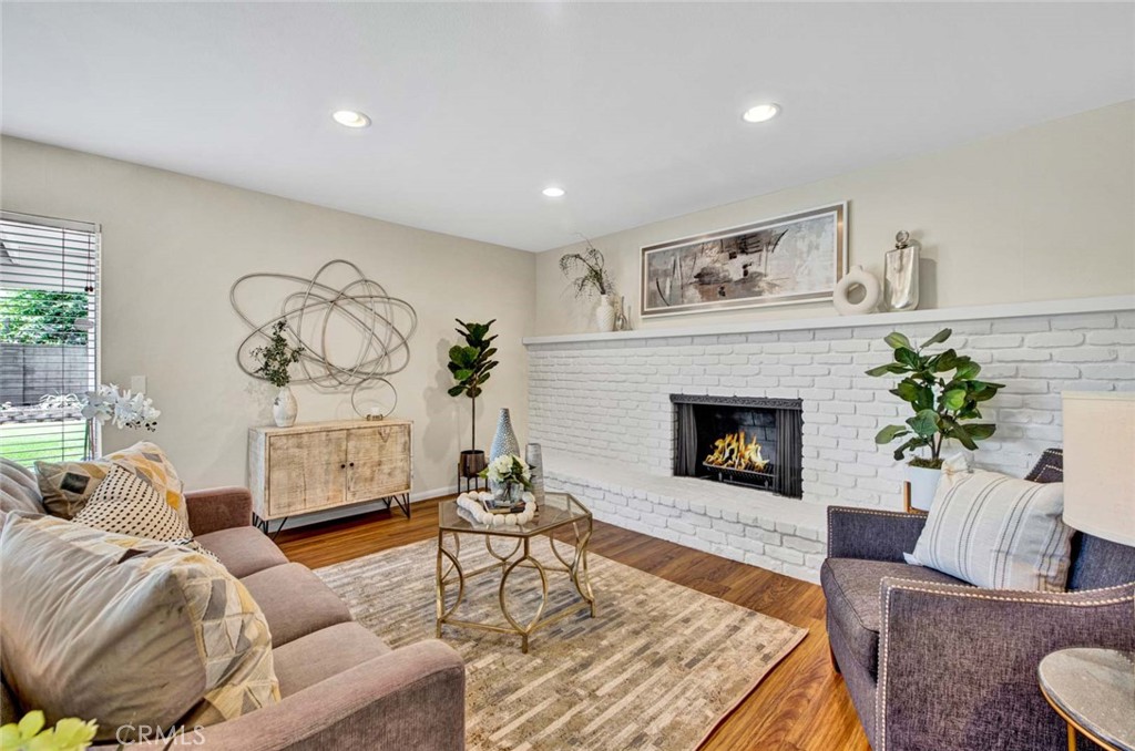 8840 Mockingbird Circle