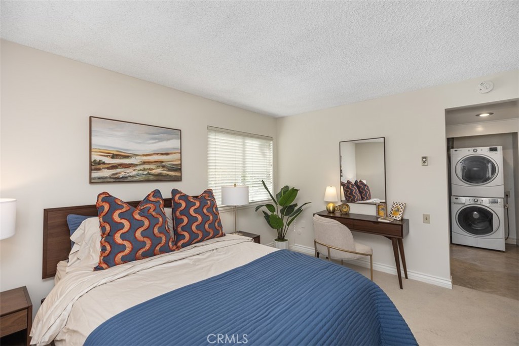 389 Avenida Castilla C