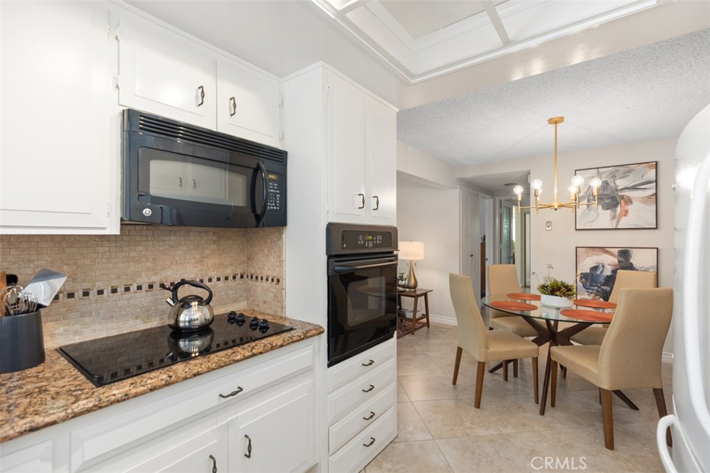 389 Avenida Castilla C