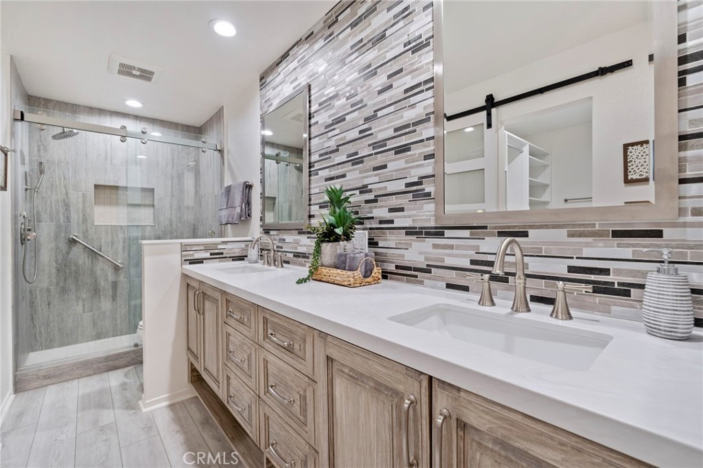 8888 Lauderdale Court 217D