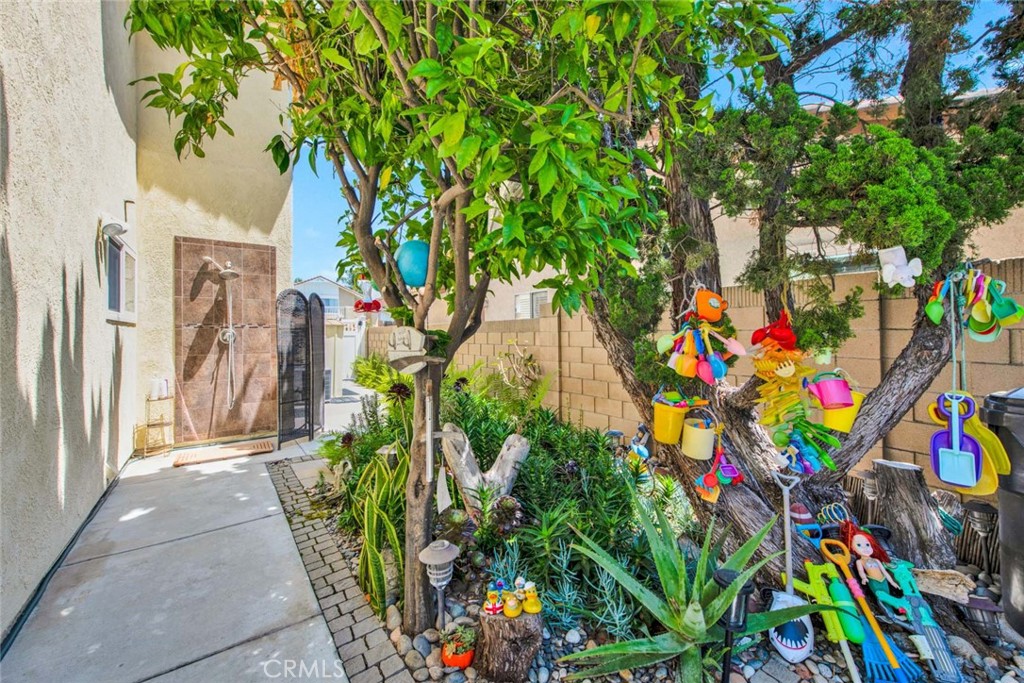 9188 McBride River Avenue