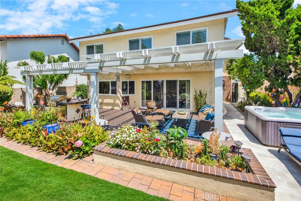 9188 McBride River Avenue