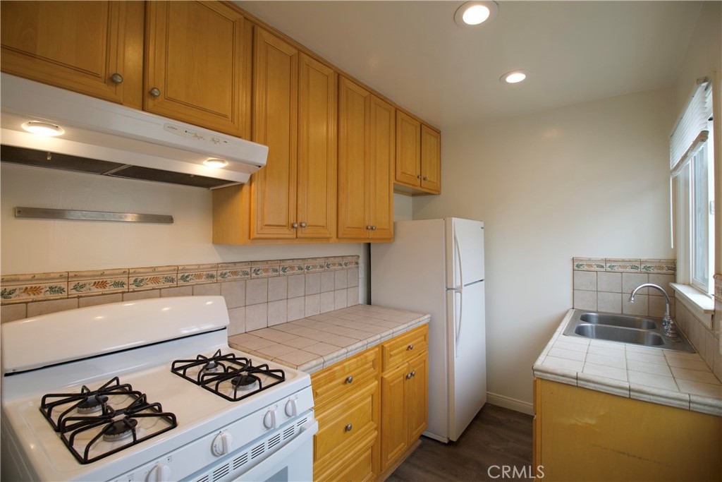 330 Avenida Cabrillo 3