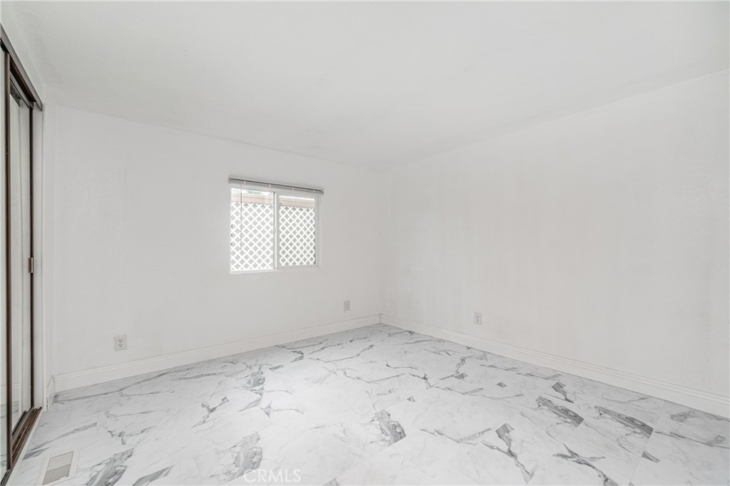 15621 Beach Boulevard 61