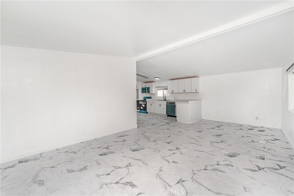 15621 Beach Boulevard 61