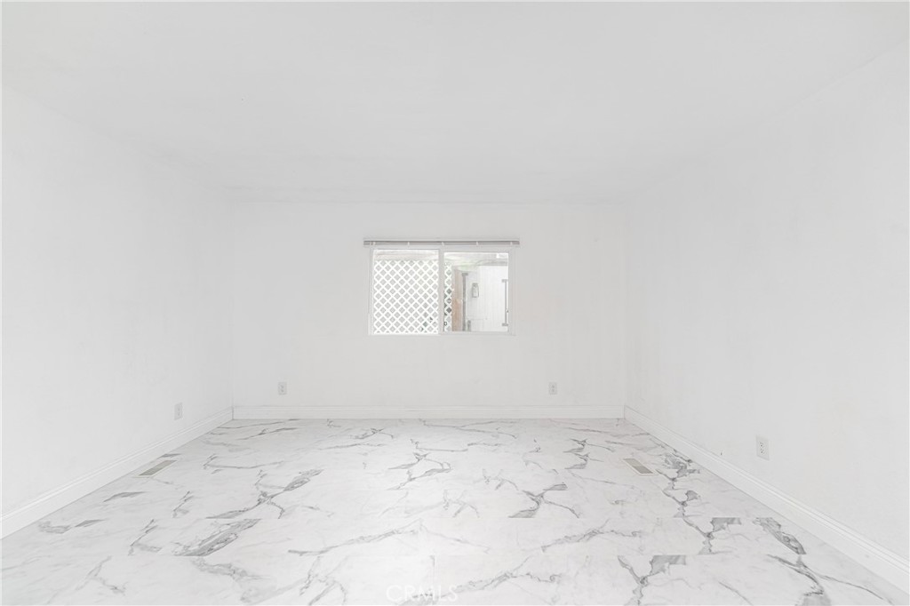 15621 Beach Boulevard 61