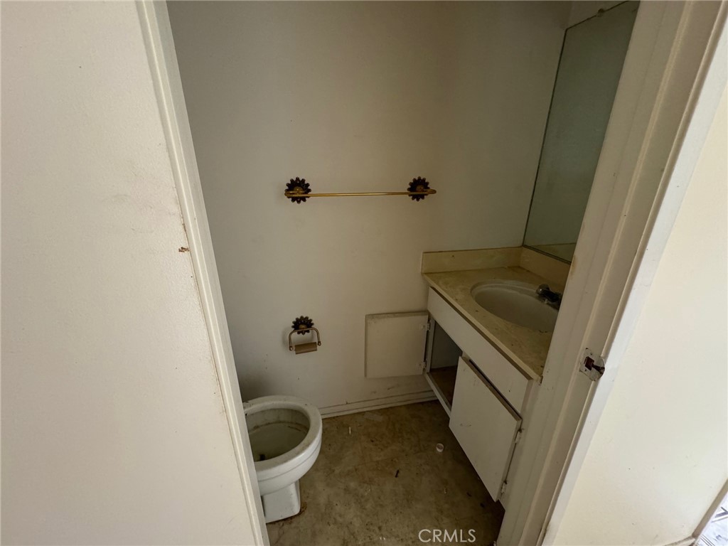 2280 El Capitan Drive