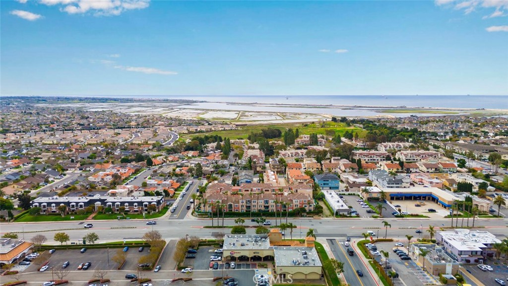 5142 Warner Avenue 204