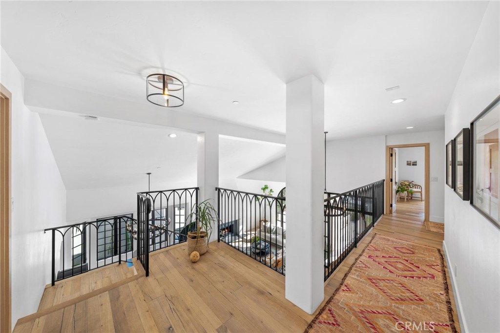 3857 Calle Del Establo