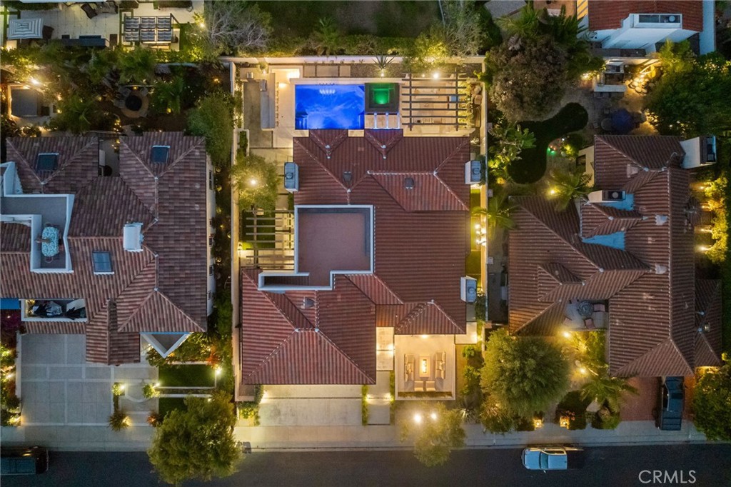 3857 Calle Del Establo