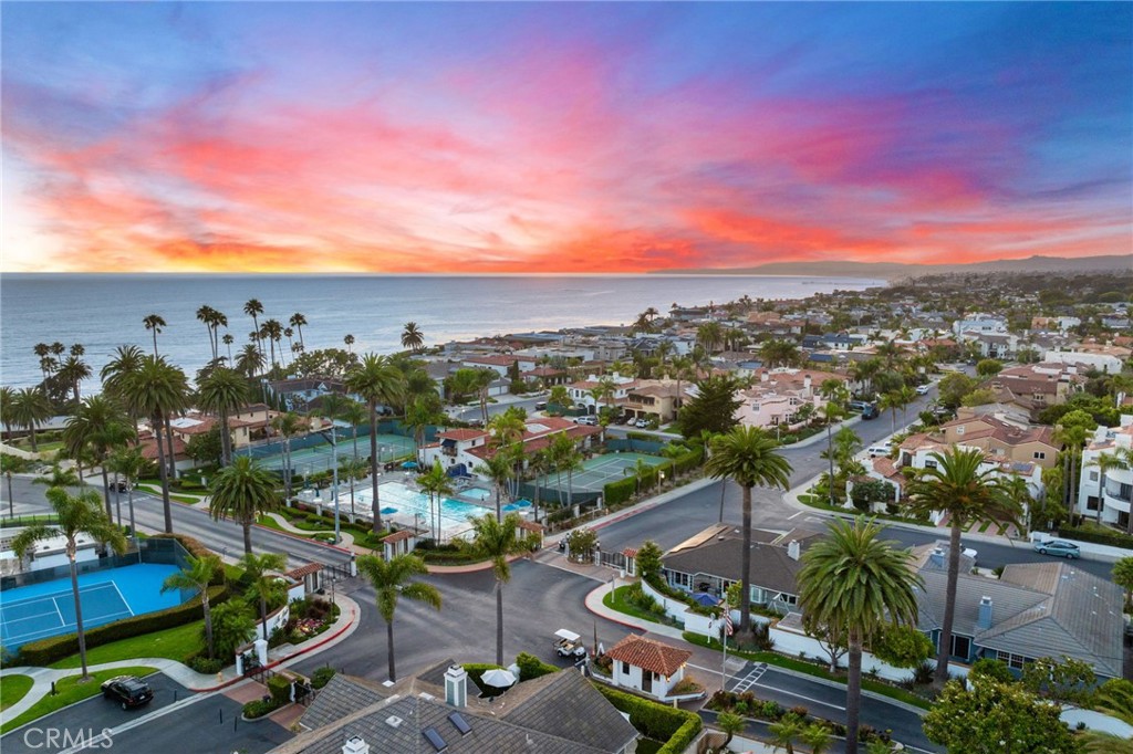 3857 Calle Del Establo