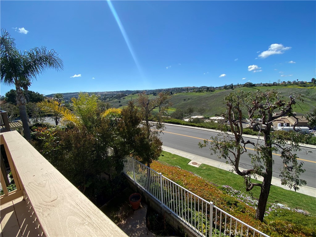 24588 Sunshine Drive