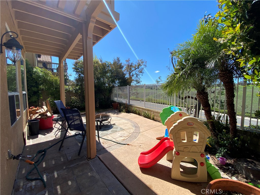 24588 Sunshine Drive