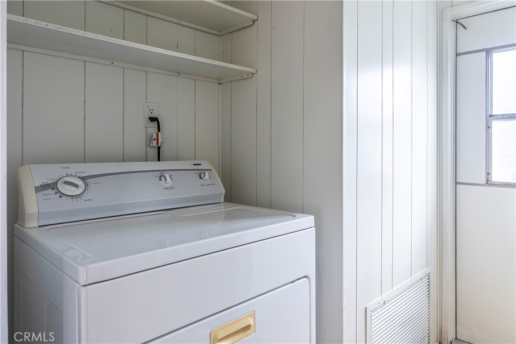 1973 Newport Blvd 17