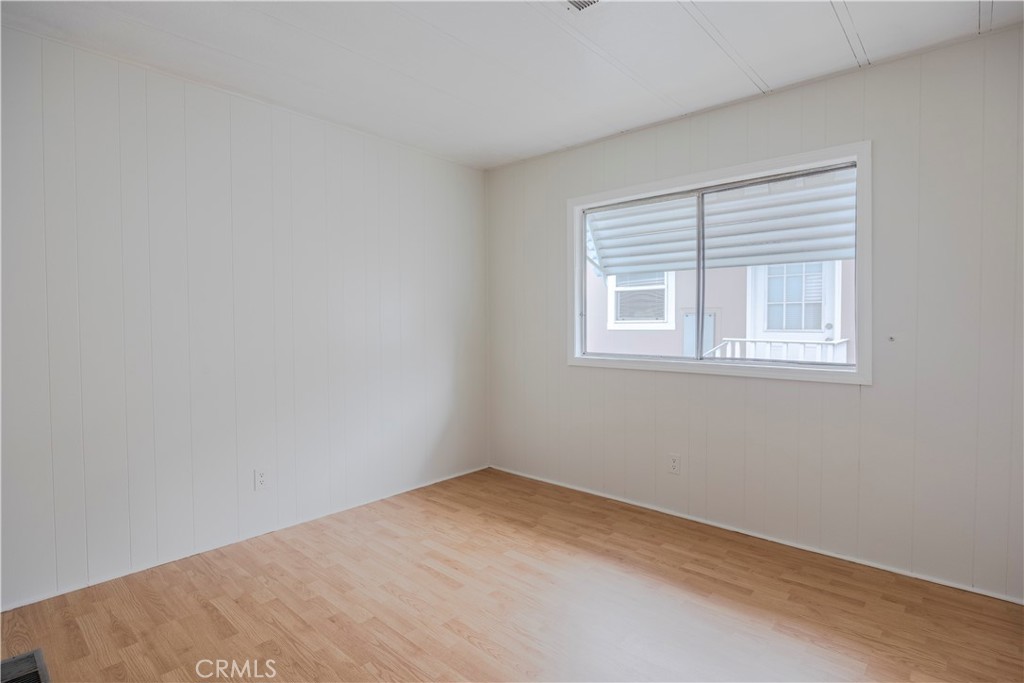 1973 Newport Blvd 17