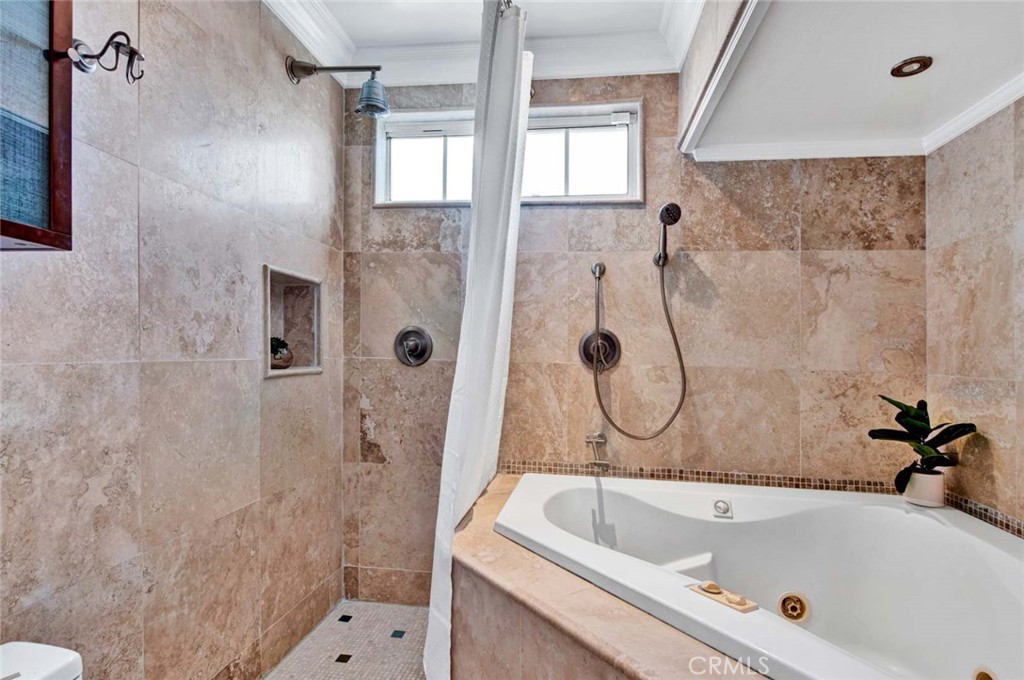 8372 Torchwood Circle