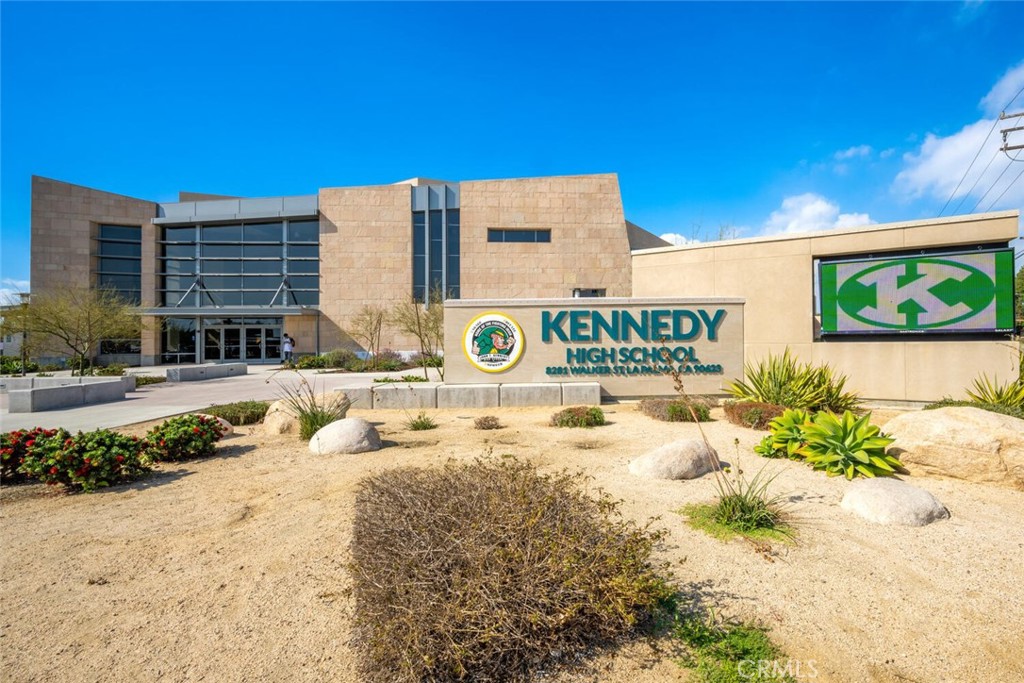 5201 Huntswood Circle