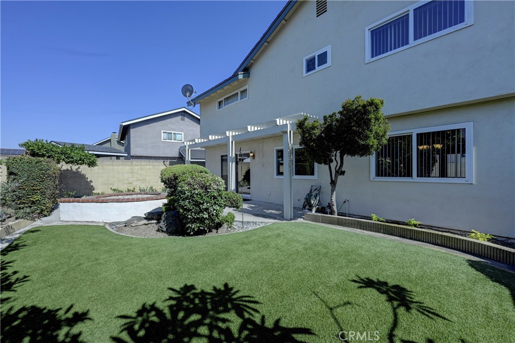 5201 Huntswood Circle