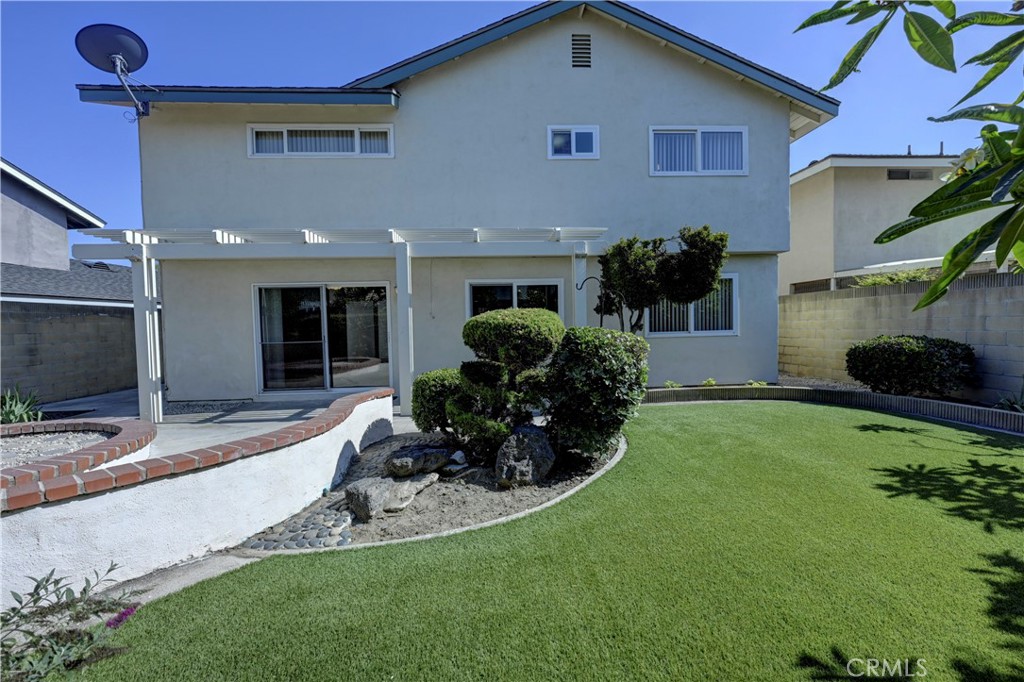 5201 Huntswood Circle