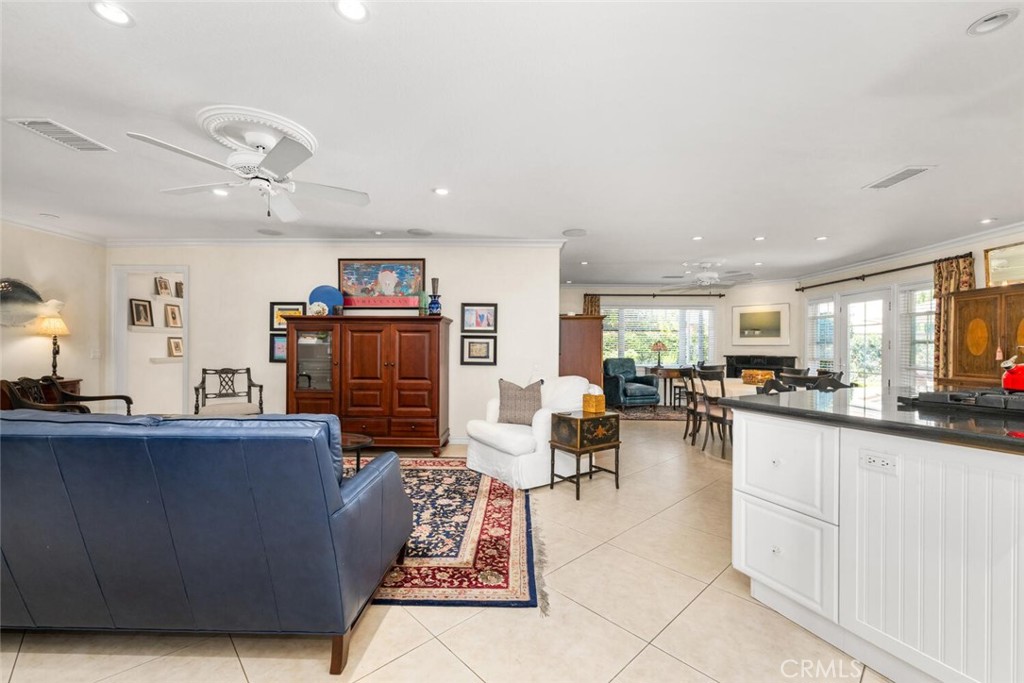 2989 Ceylon Dr.