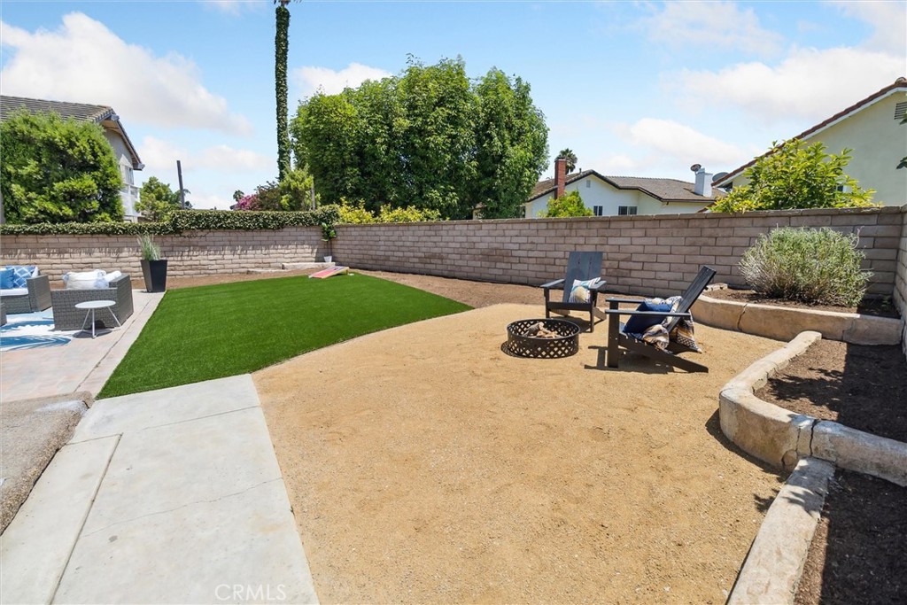 29152 Bobolink Drive