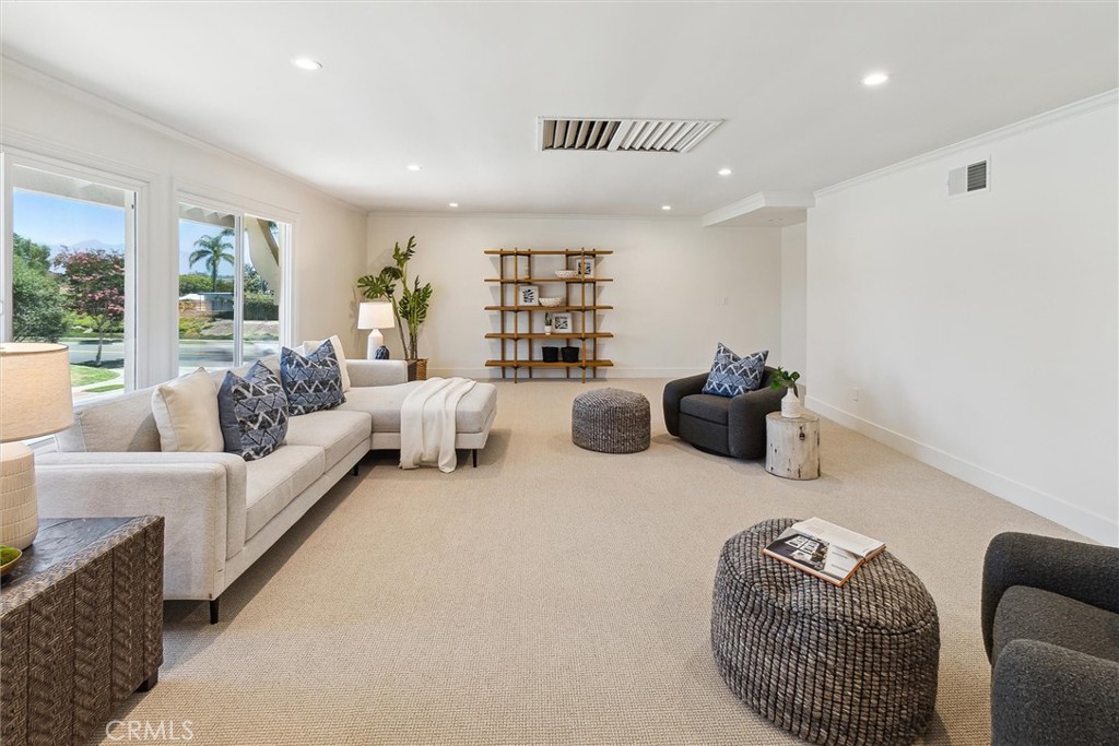 29152 Bobolink Drive