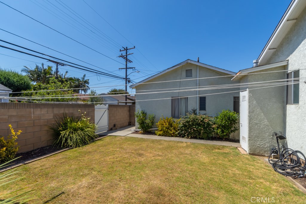 12748 Paramount Boulevard