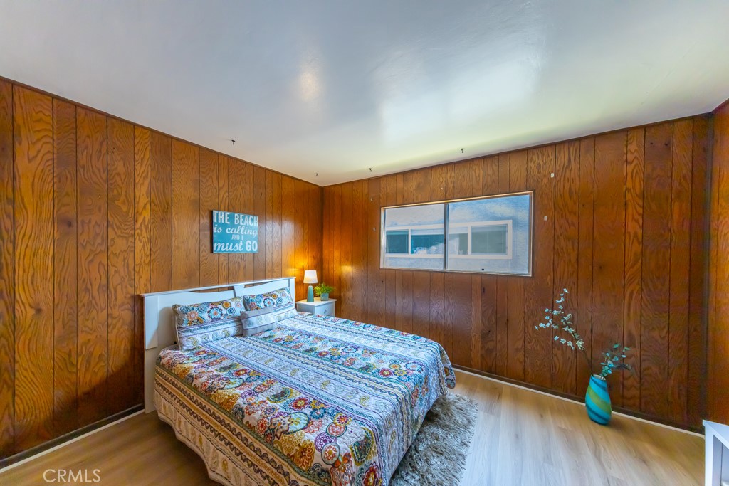 12748 Paramount Boulevard