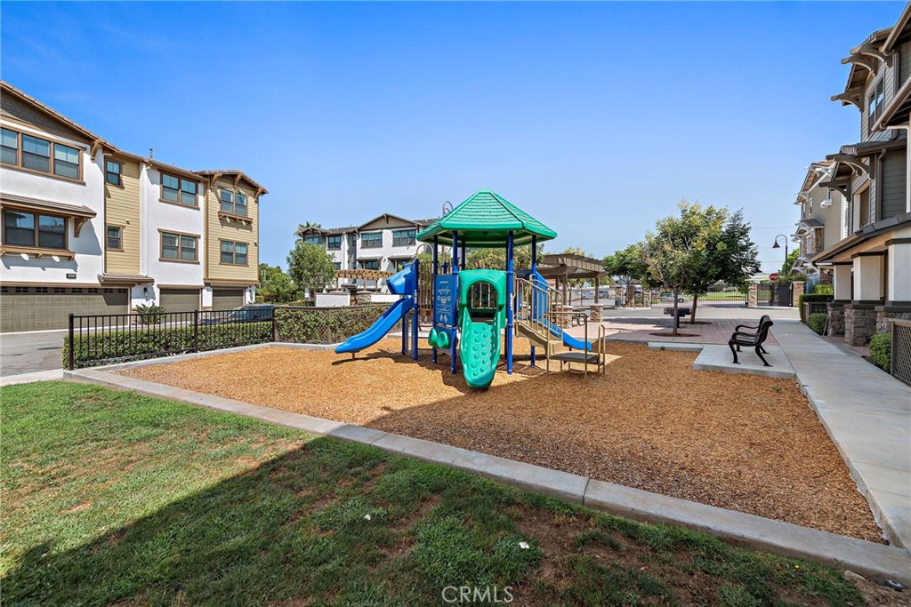12524 Amesbury Circle