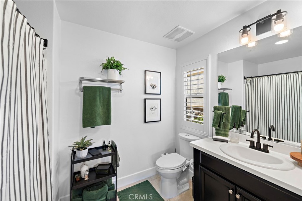 12524 Amesbury Circle