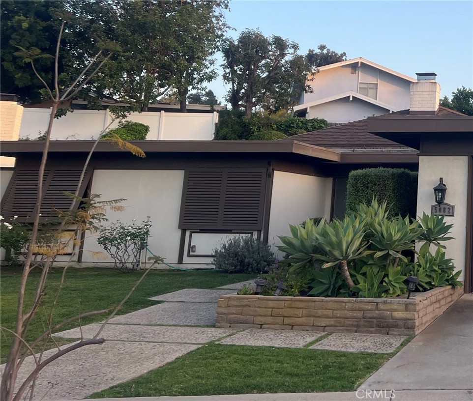 5082 Harcum Lane
