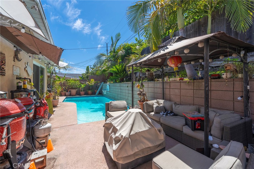 231 N Trotwood Avenue