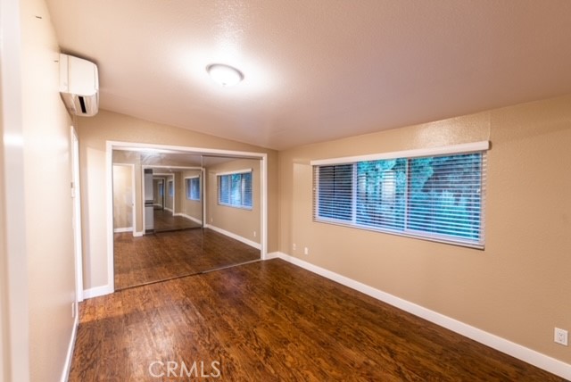 23821 Hillhurst Dr W 44