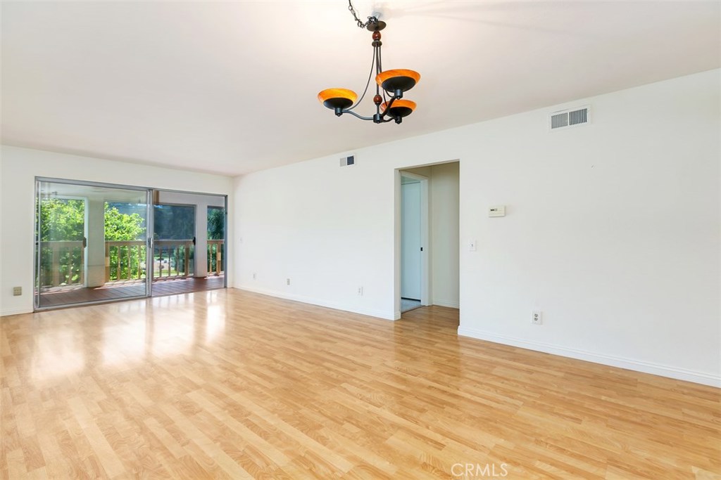 31604 W Nine Drive GL101