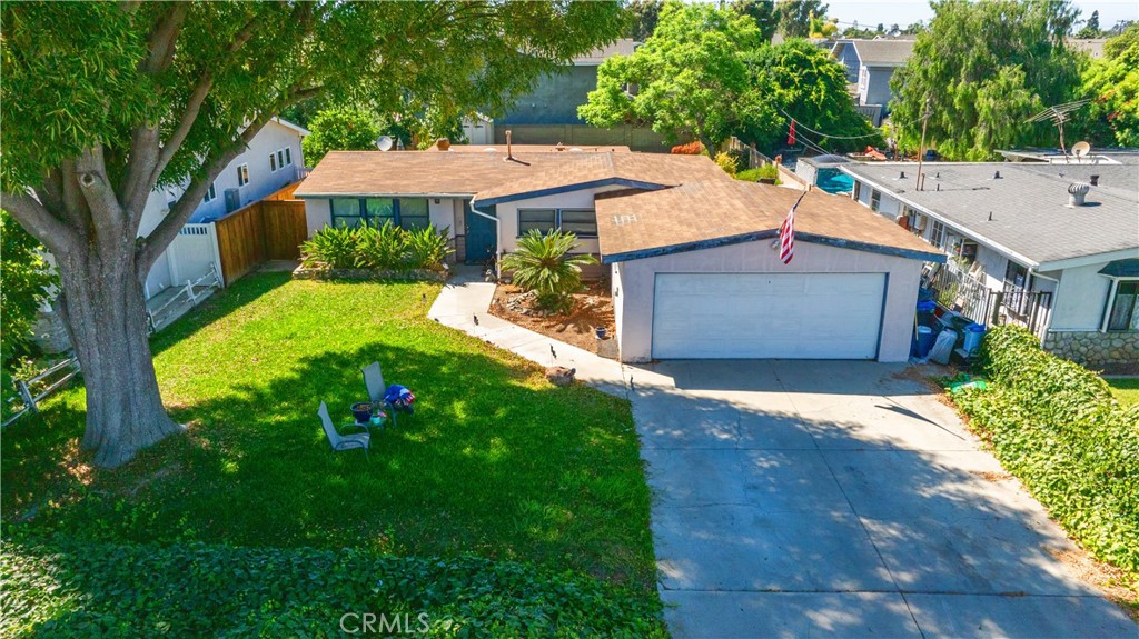 2587 Willo Lane
