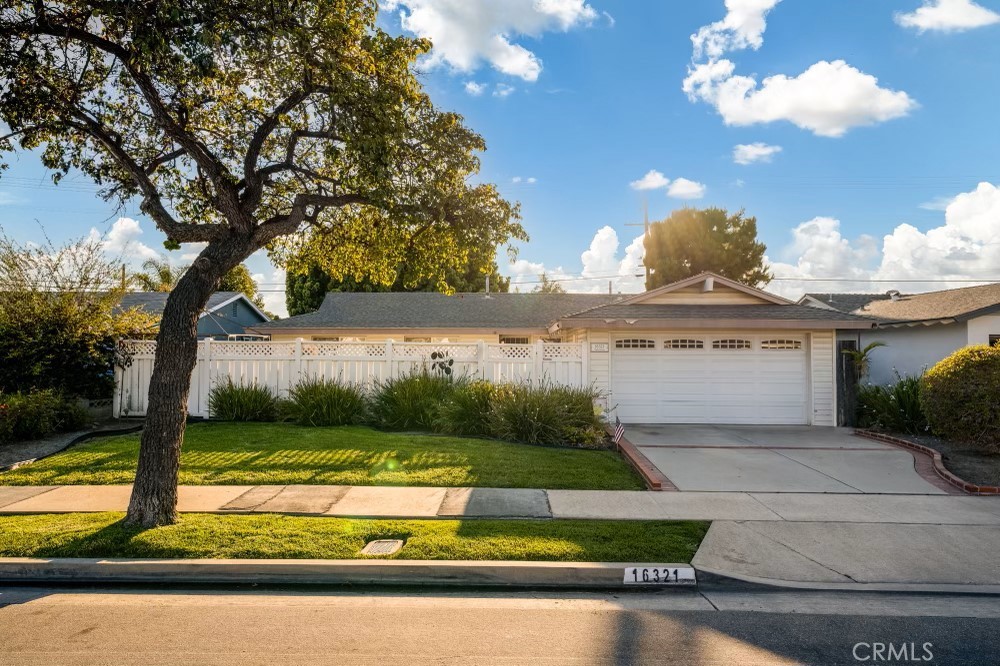 16321 Eagle Lane