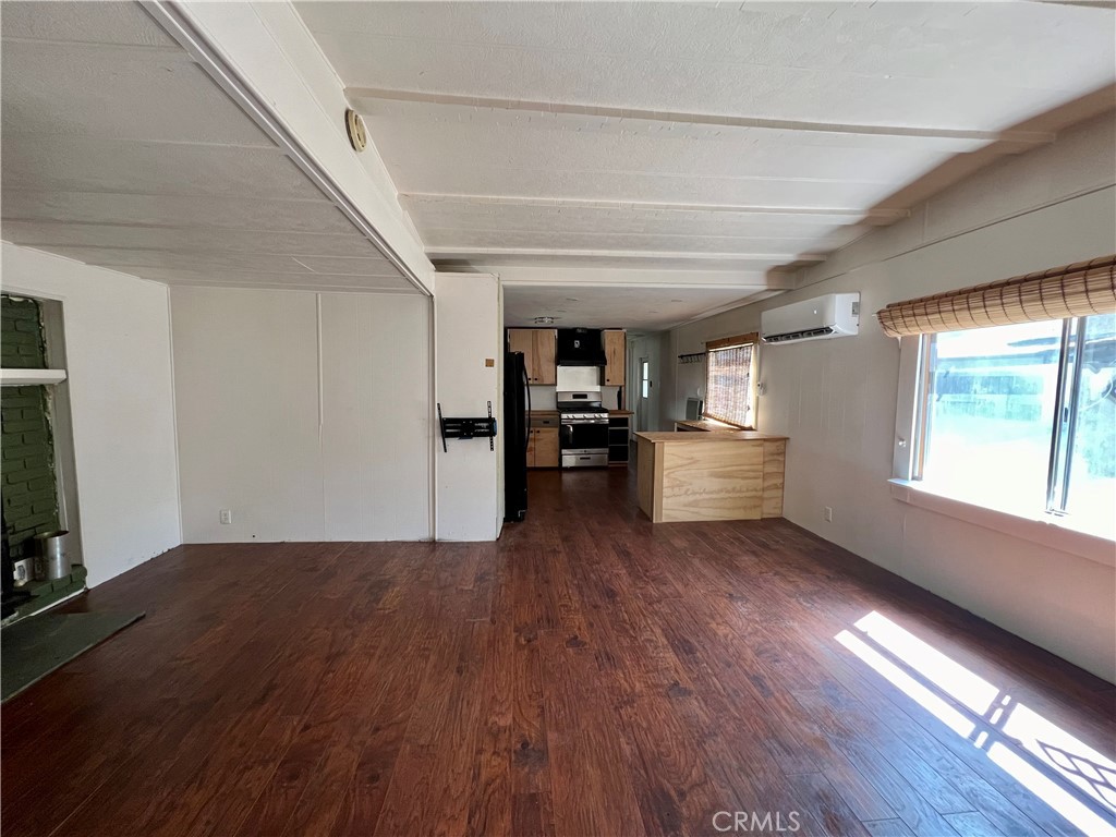 26350 Delano Drive 82